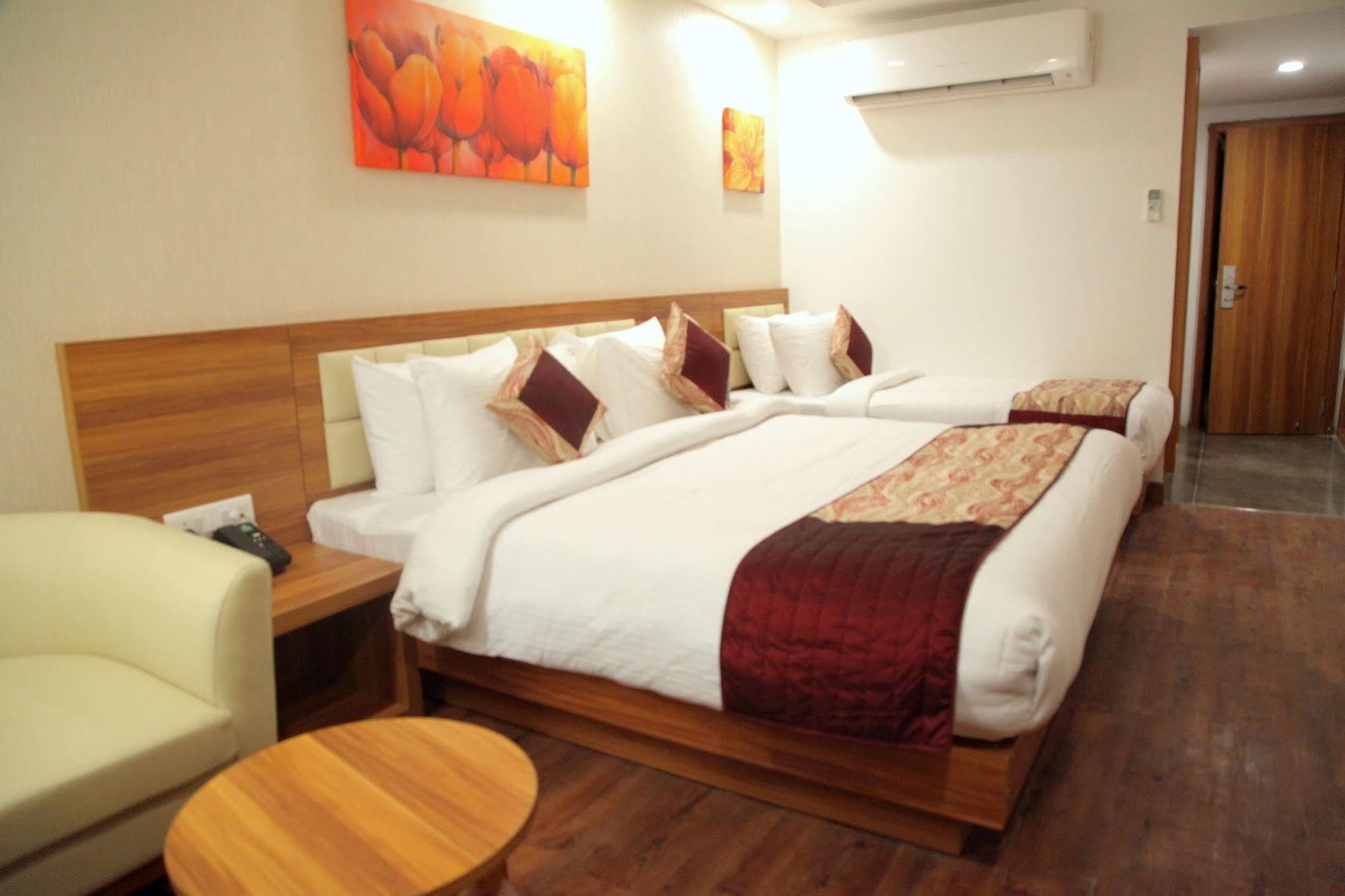 Le Roi Jammu - Near Jammu Railway Station Hotel Exterior photo